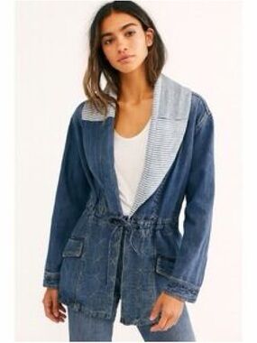 NWT ANTHROPOLOGIE
DISTRESSED DENIM JACKET
ANORAK by HOLDING HORSES